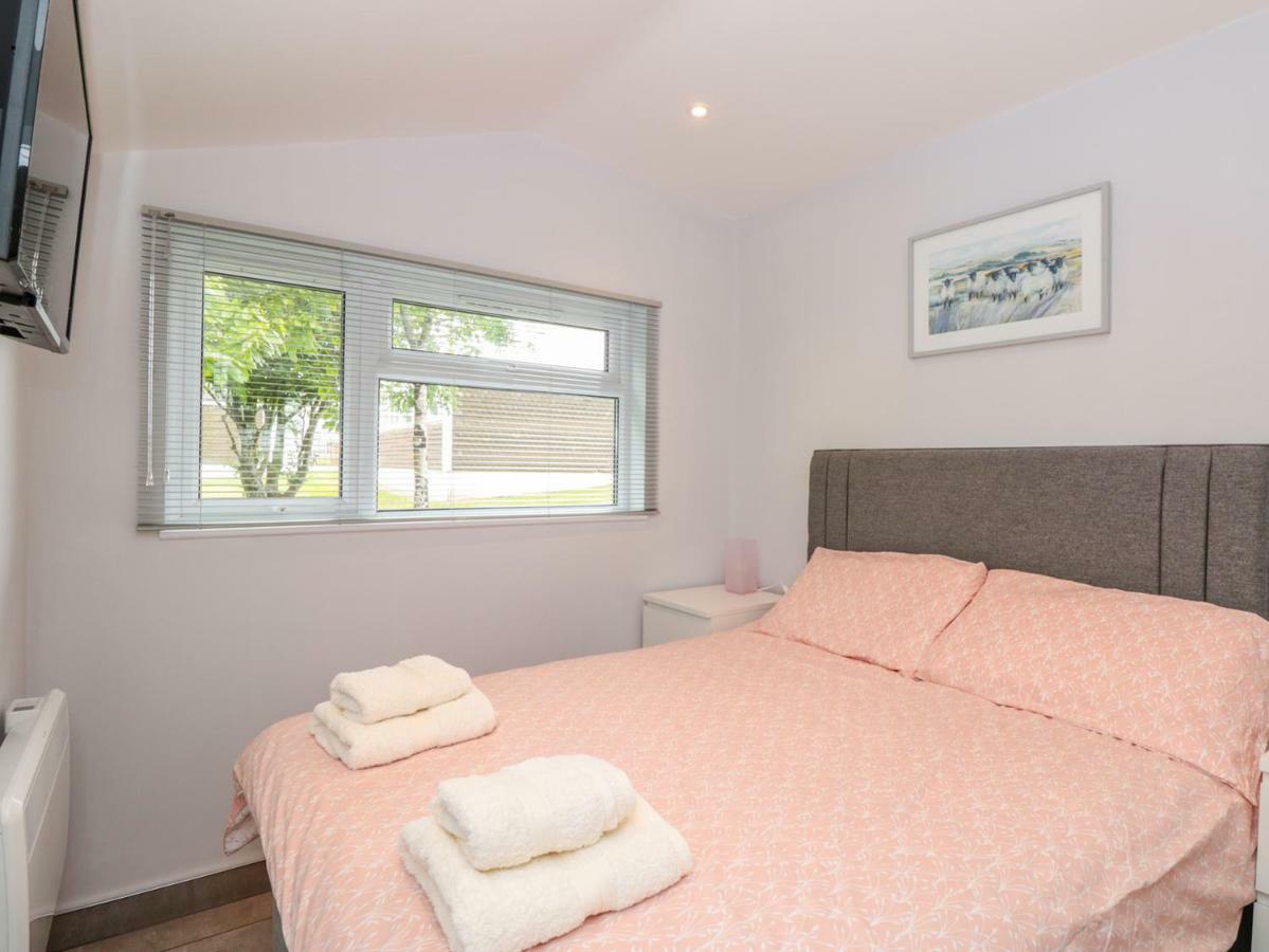 201 Norton Park Villa ดาร์ตมัธ ภายนอก รูปภาพ